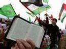 bokertov_typepad_com_btb_images_koran_at_hamas_rally_011506.jpg