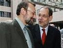 arabic_cnn_com_2006_world_7_7_iran.eu_story.solana.larijani.jpg_-1_-1.jpg