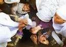 _palestinechronicle_com_images_articles_10_images_palestinian_woman_fainting.JPG