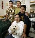 images_usatoday_com_news__photos_2005_12_27_illegal-immigrants.jpg