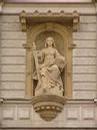 content_answers_com_main_content_wp_en-commons_thumb_9_96_250px-Justice_statue.jpg