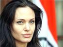 images_ctv_ca_archives_CTVNews_img2_20061106_160_ap_jolie_061106.jpg